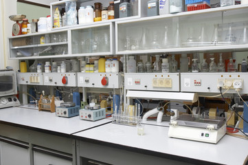 Assistência técnica de equipamentos laboratoriais